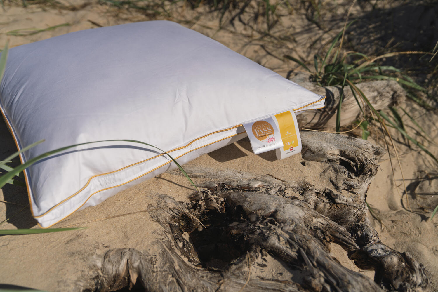 Fejø 3-kammer hovedpude, lav - 60x63 cm